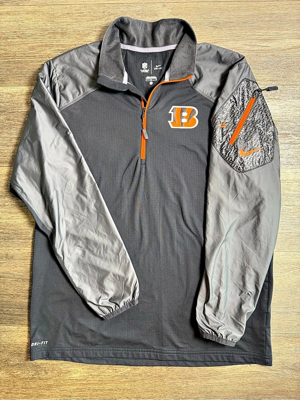 Nike Cincinnati Bengals Nike NFL On-Field Dri-FIT 1/4-Zip Pullover Jacket Size